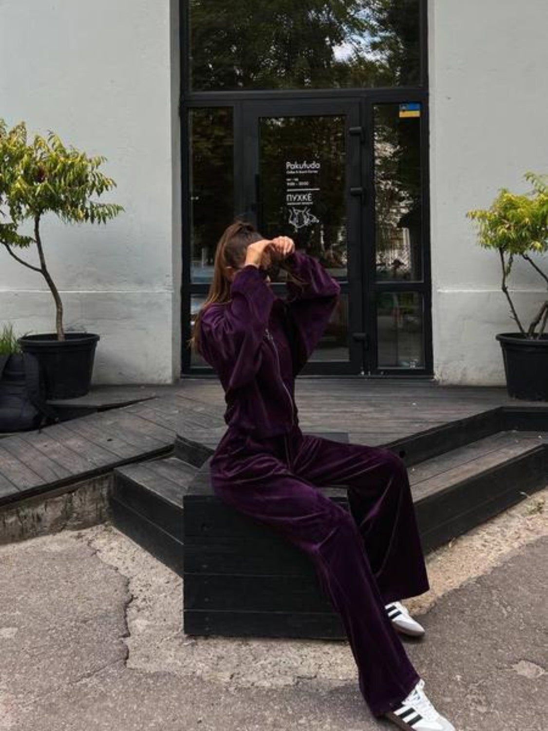 Hooded Jacket and Pants WOMEN Set - CHIC TB