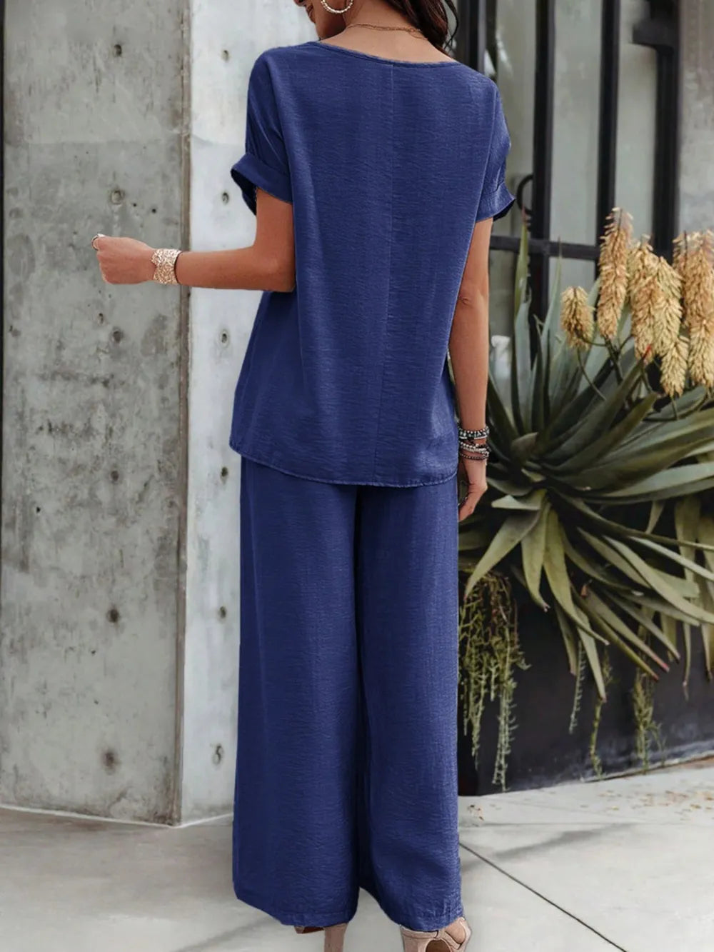 Short Sleeve Top and Pants Set - CHIC TB
