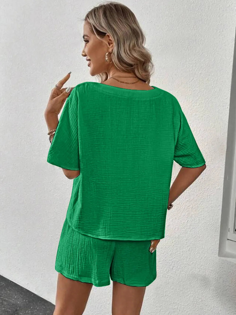 V-Neck Half Sleeve Top and Shorts Set - CHIC TB