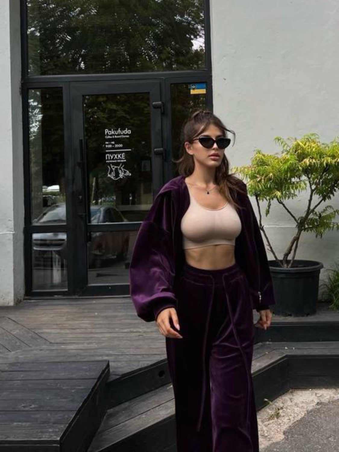 Hooded Jacket and Pants WOMEN Set - CHIC TB