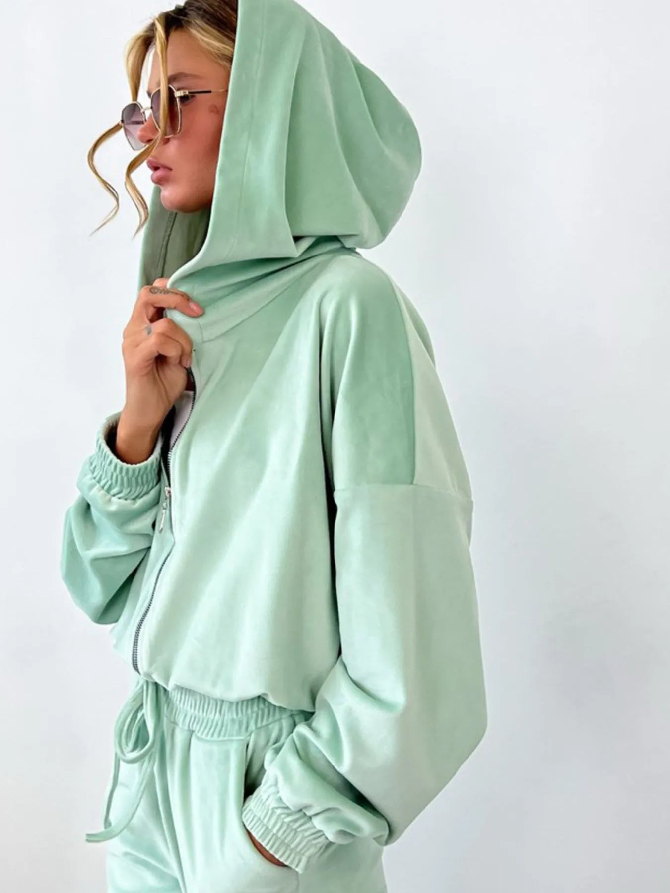 Zip Up Long Sleeve Top and Pants Set.