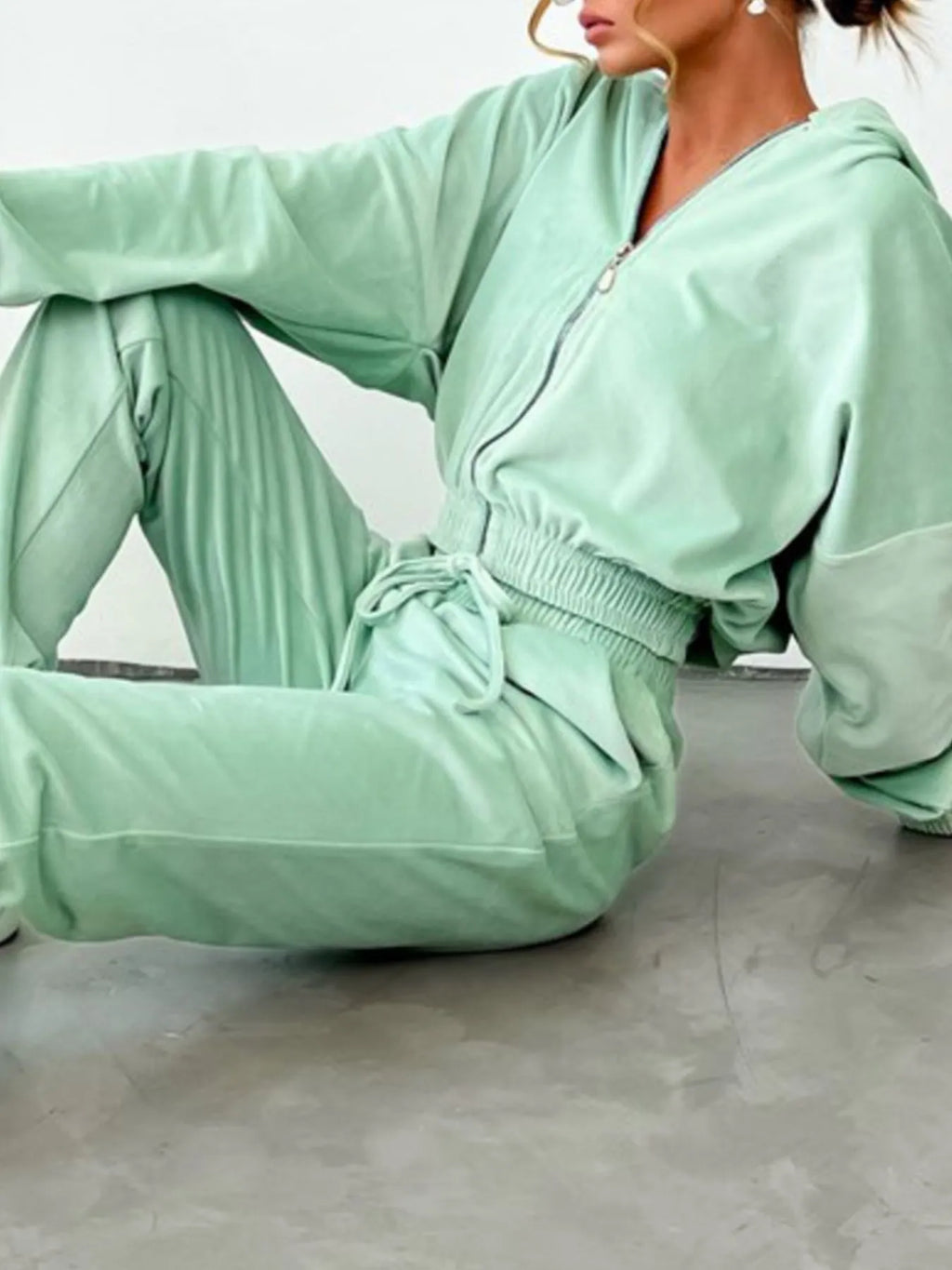 Zip Up Long Sleeve Top and Pants Set.