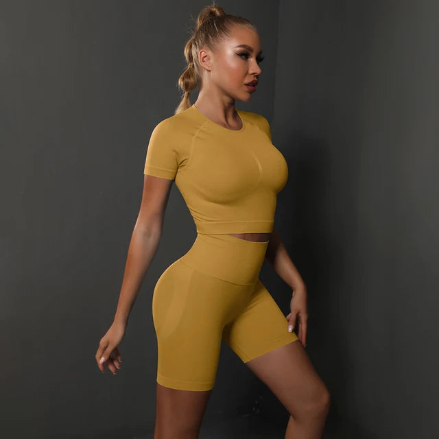 Peach buttocks solid color high elasticity yoga short sleeved shorts set fitness two-piece set