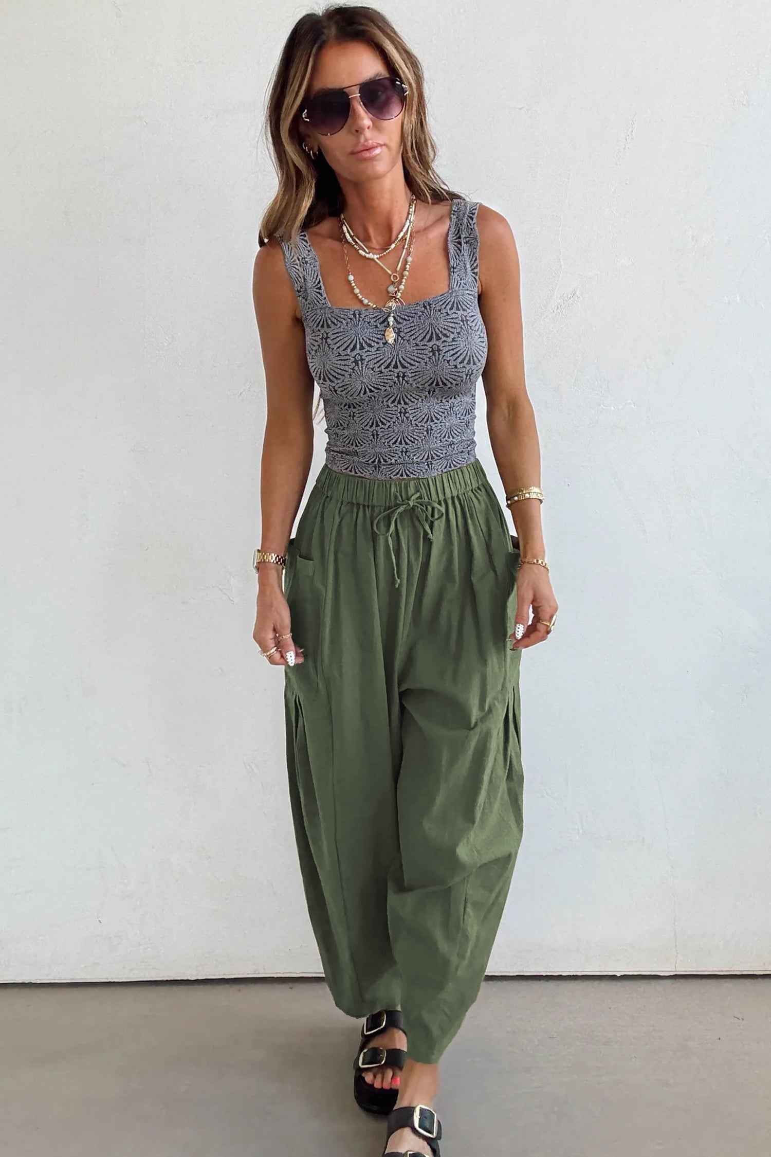 Jungle Green Drawstring Elastic Waist Patch Pocket Barrel Leg Casual Pants