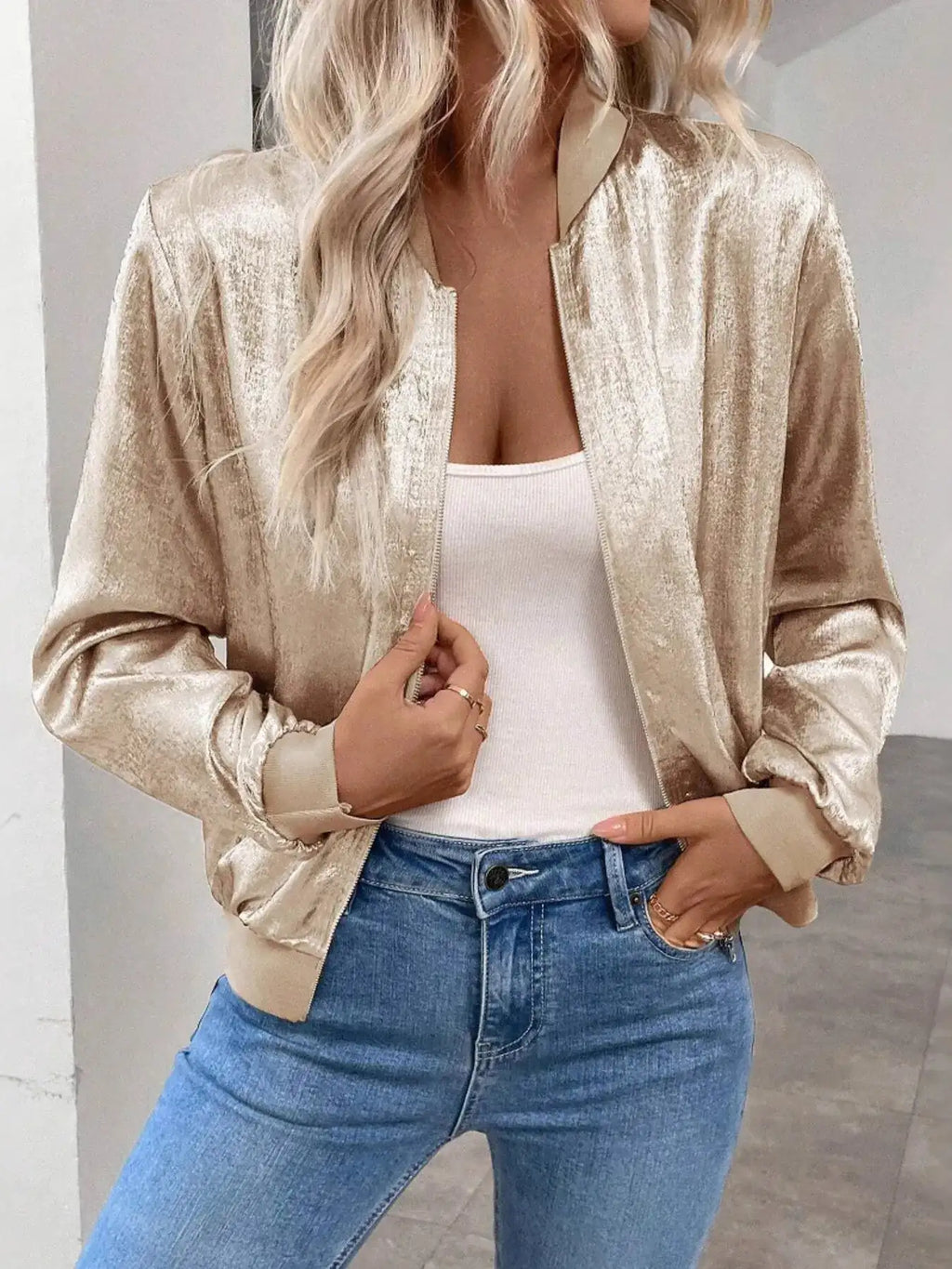 Zip Up Long Sleeve Jacket.