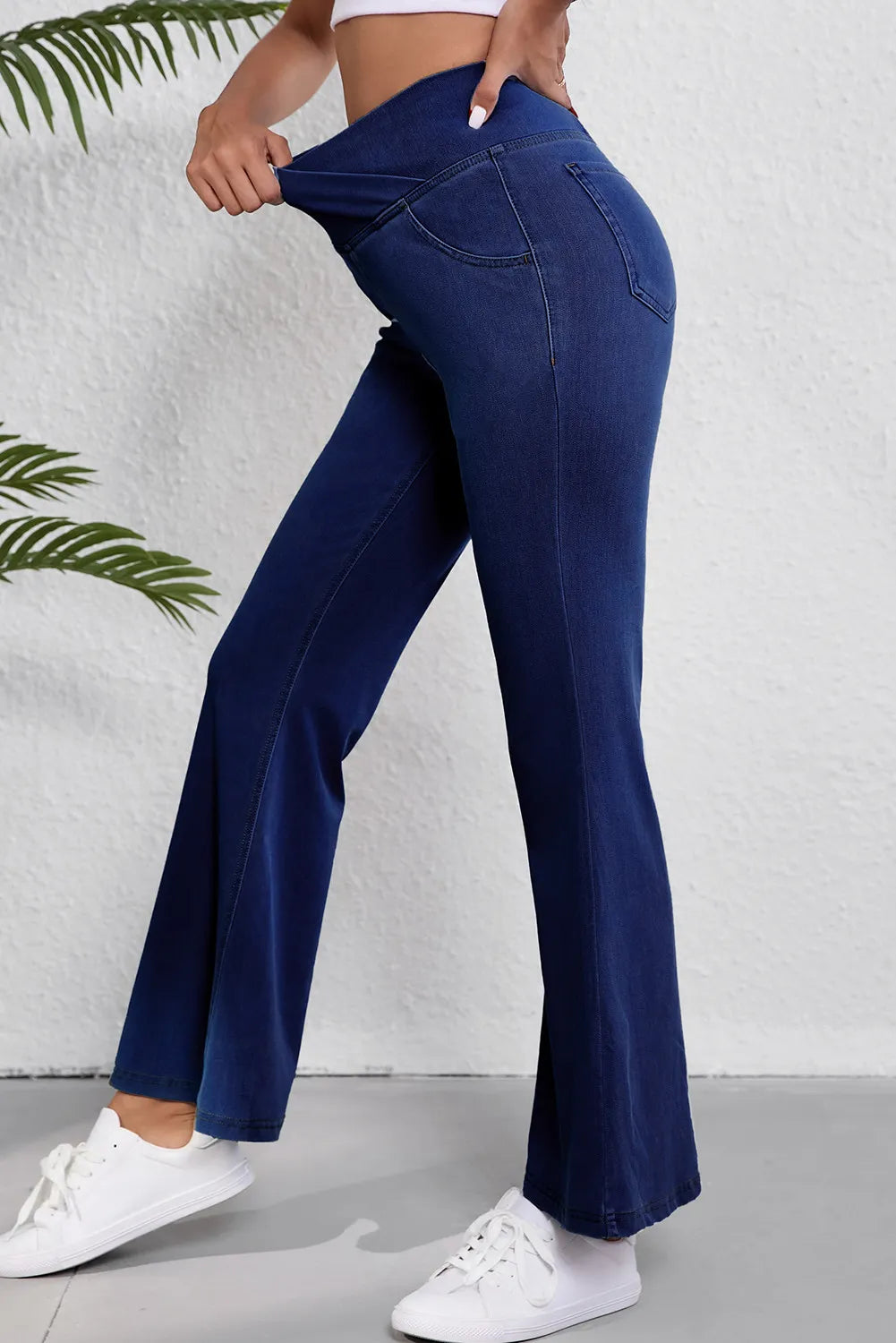 Waist Flare Jeans.