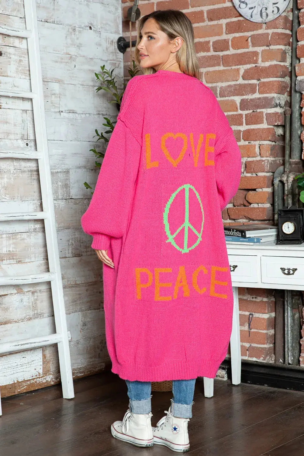 Letter Dropped Shoulder Long Sleeve Cardigan.