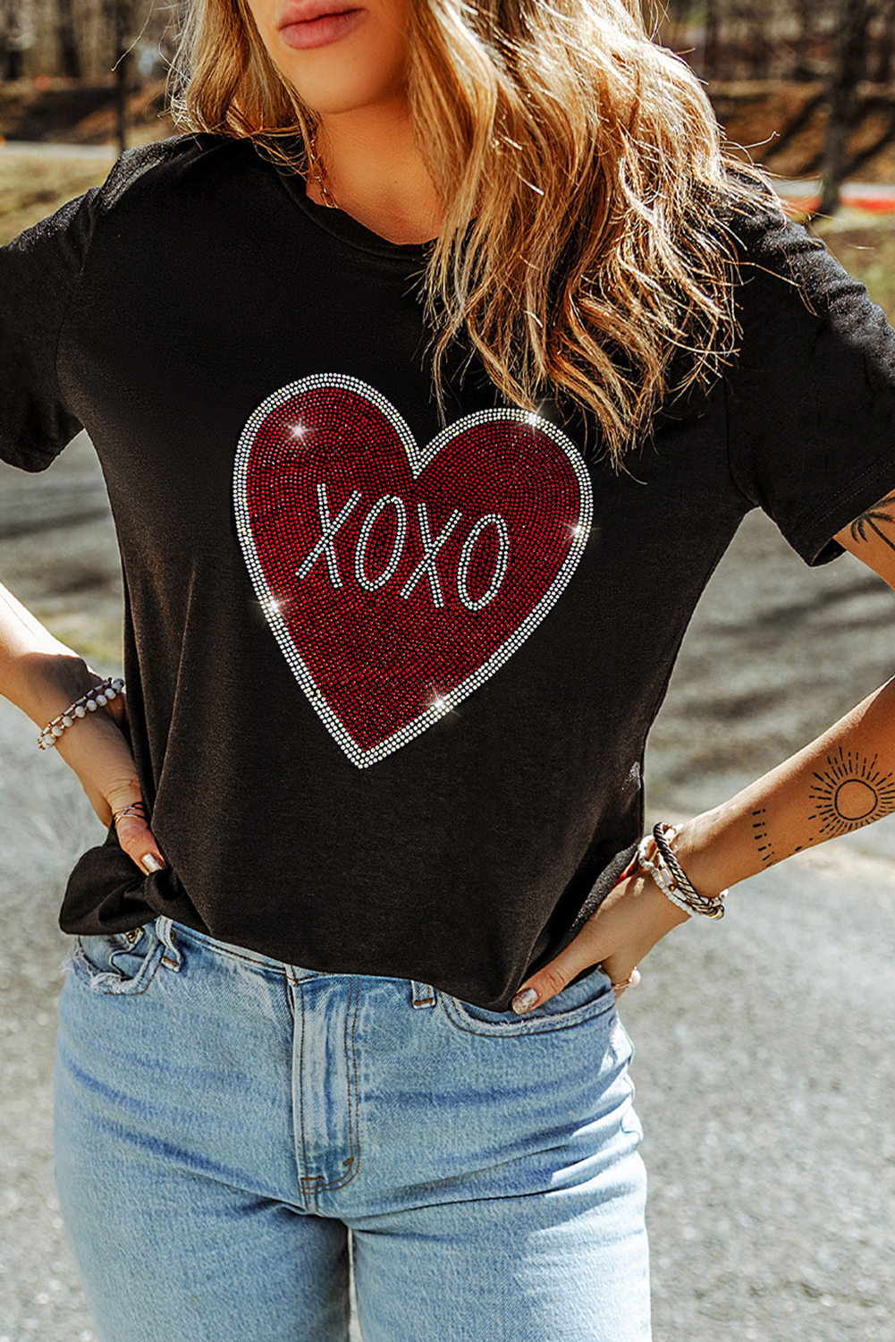 Black Rhinestone XOXO Heart Graphic Crewneck Tee Dear-Lover Dropshipping