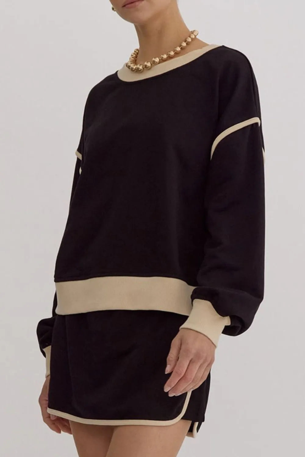 Contrast Trim Round Neck Top and Skort Set.