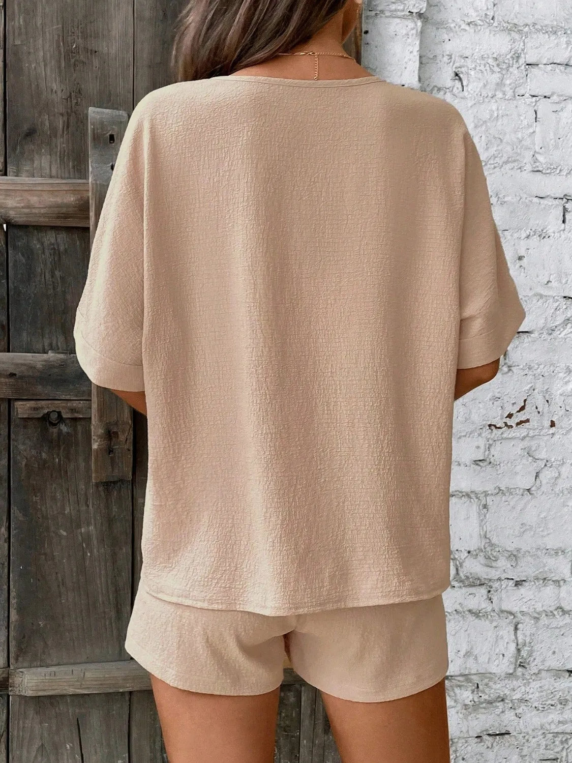 V-Neck Half Sleeve Top and Shorts women Set - CHIC TB