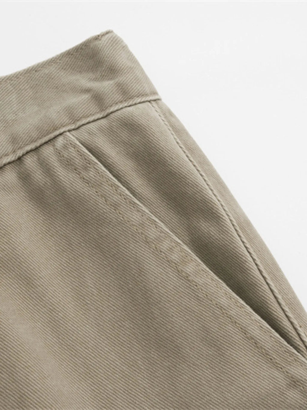 Men's Wide Leg Cargo Pants.