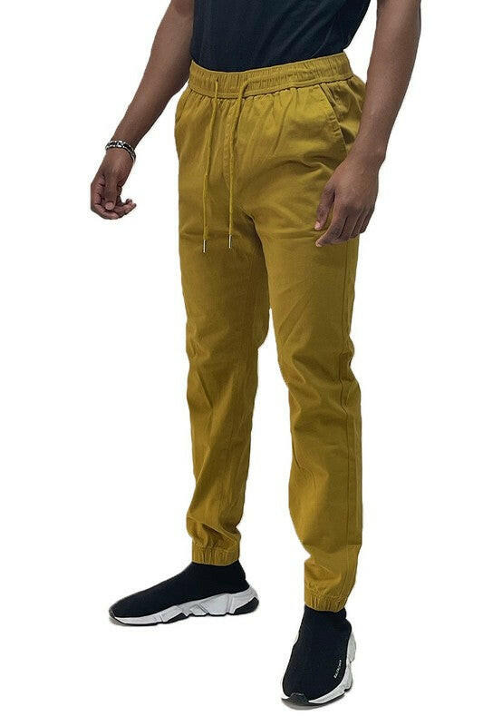 Men's Solid Stretch Cargo Jogger.