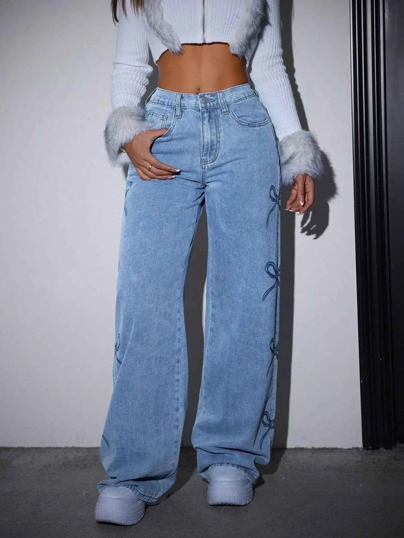 Bow-Embellished Wide Leg Jeans
