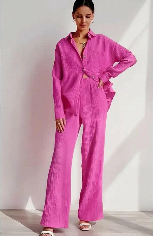 Two piece pants set.