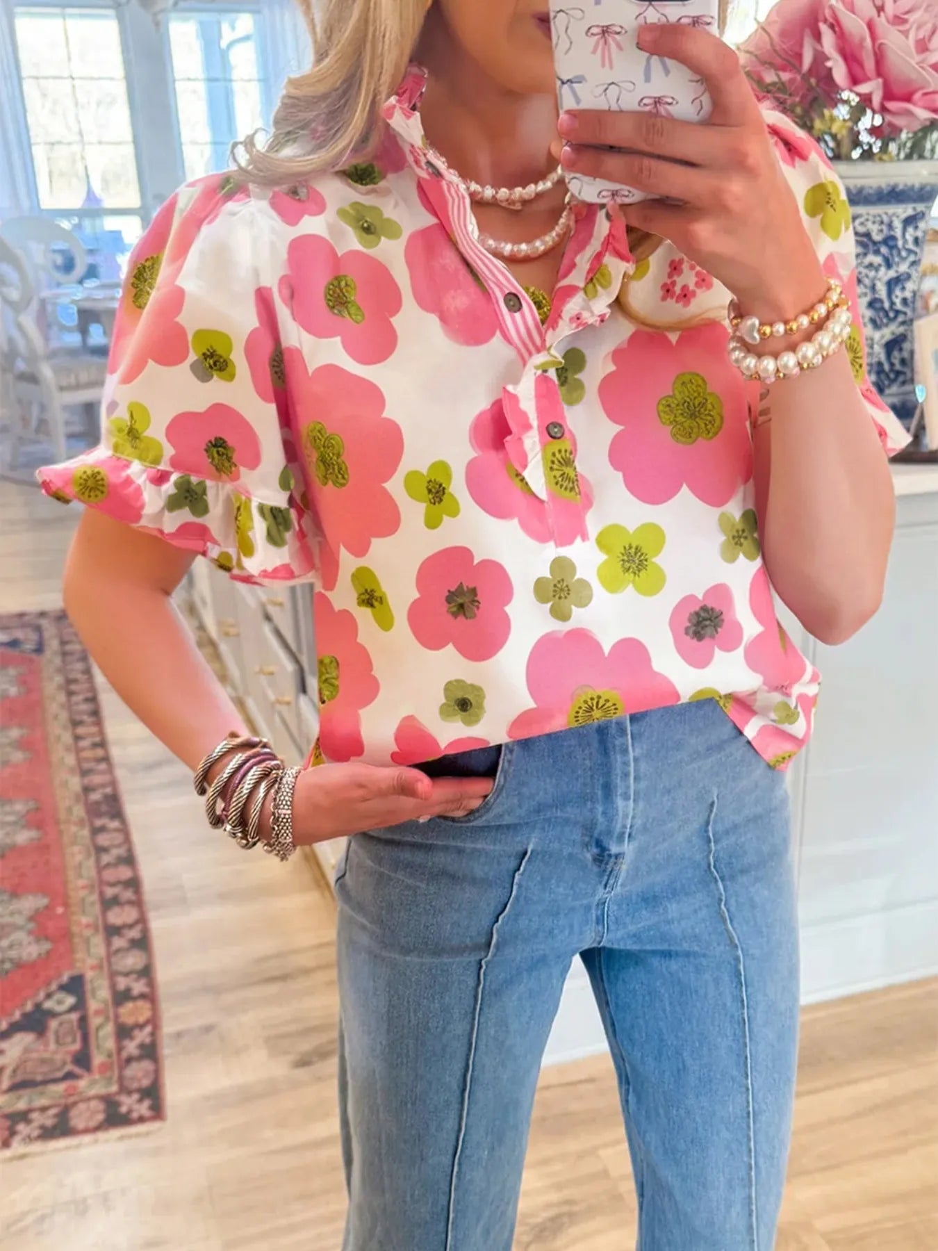 Floral Print Short Sleeve Blouse.