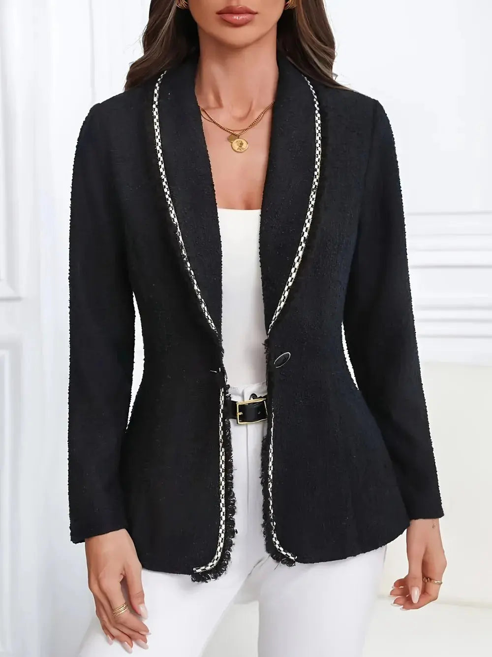 Single-Breasted Lapel Collar Blazer.
