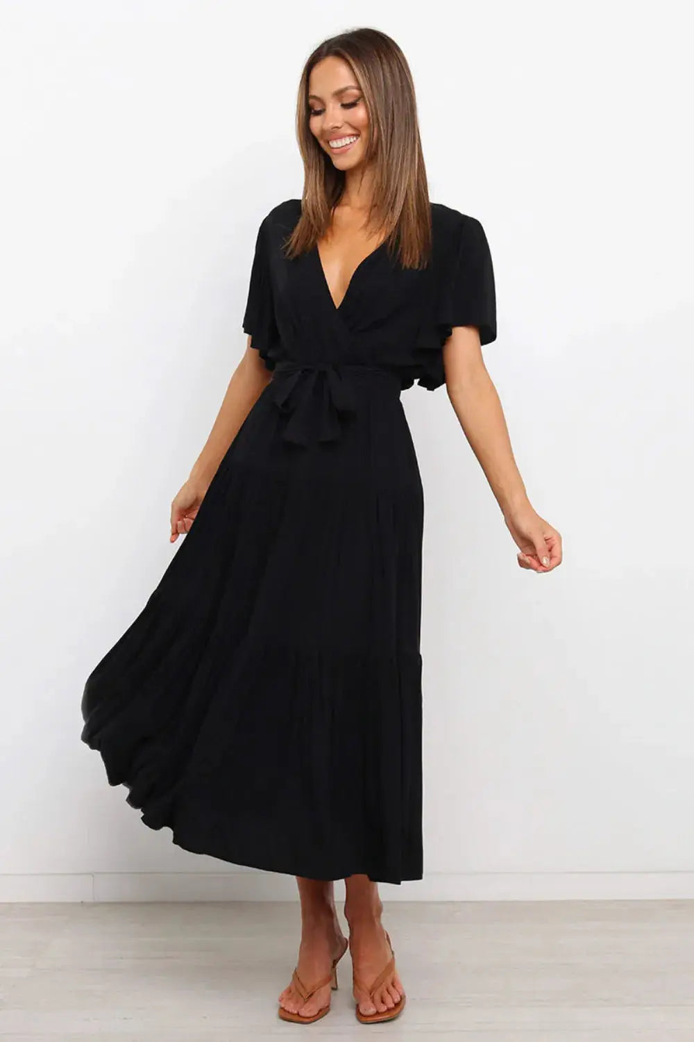 Front Tie Short Sleeve Tiered Midi Dress.