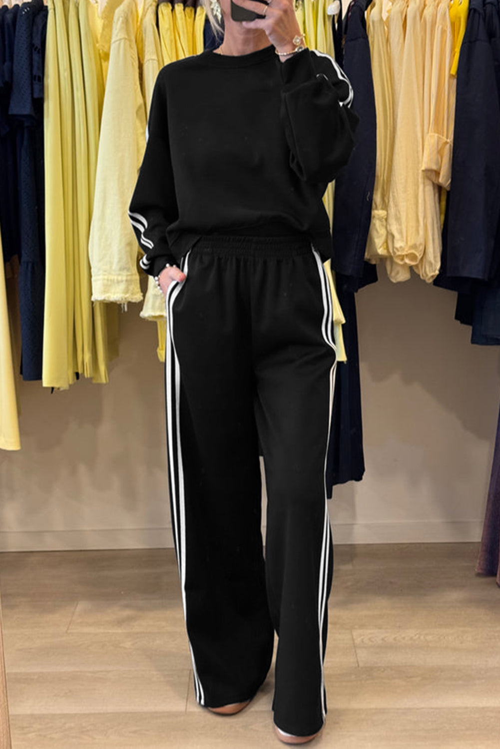 Black Varsity Striped Detail Crewneck Pullover Elastic Sweatpants 2pcs Outfit