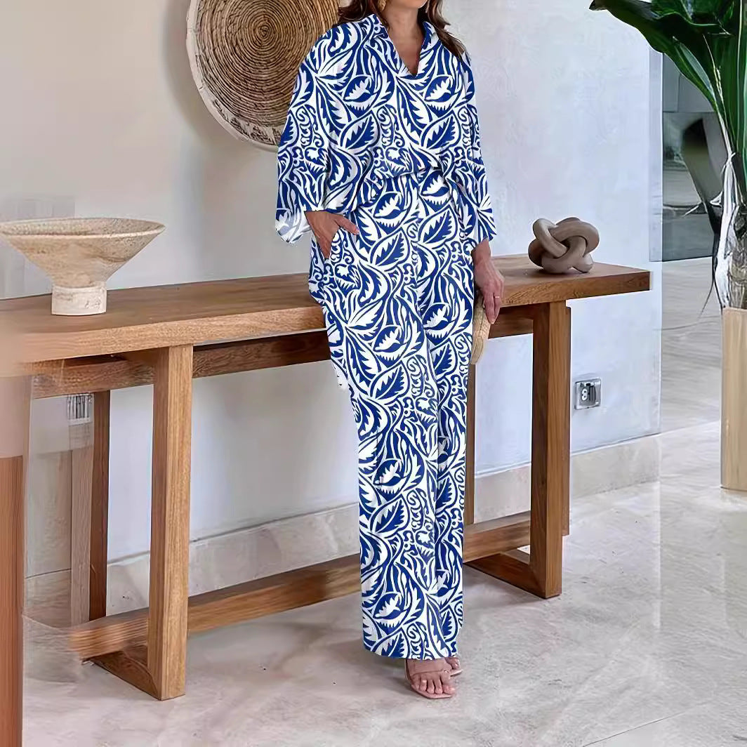 Elegant Women's Two-Piece Set with Batwing Sleeves and Print