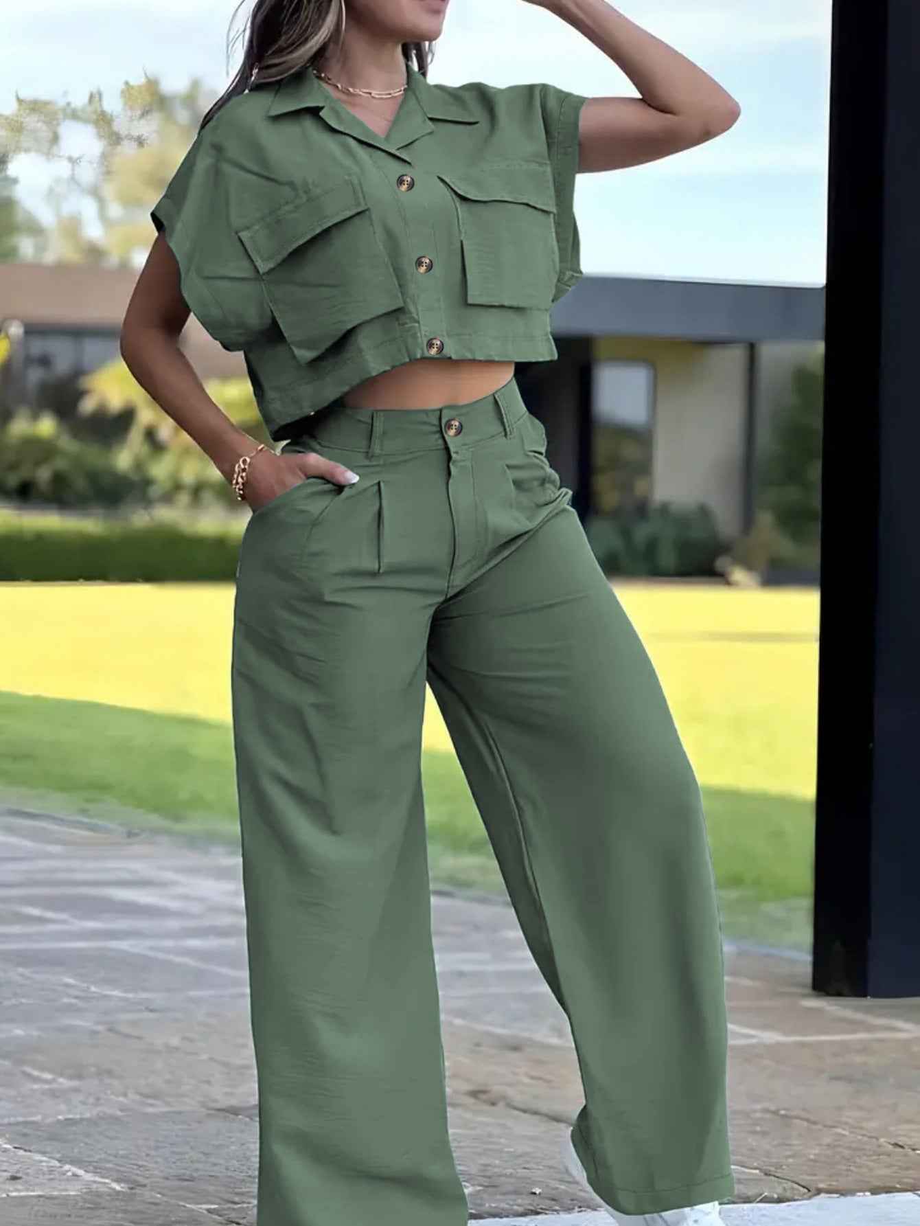 Large-pocket Midriff-baring Top With Attached Sleeves And Utility Pants
