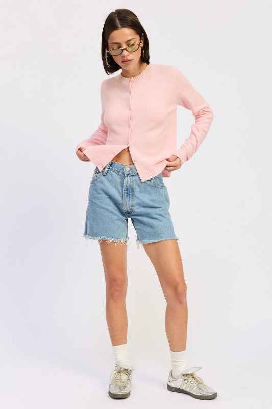 FITTED BUTTON UP CARDIGAN