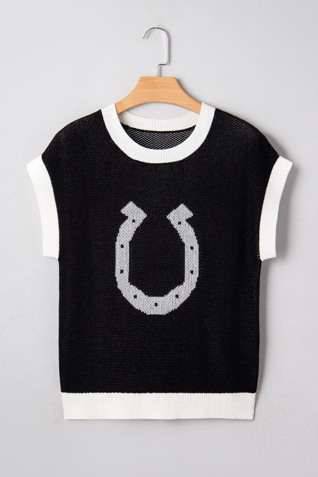 Black Horse Shoe Pattern Contrast Trim Short Sleeve Sweater