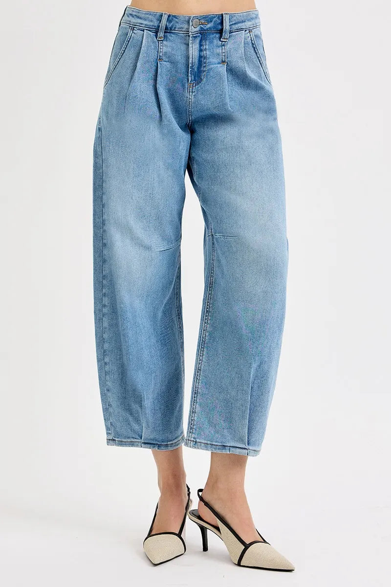 Mid Rise Fit Crop Wide Volume Leg Jeans Plus Size.