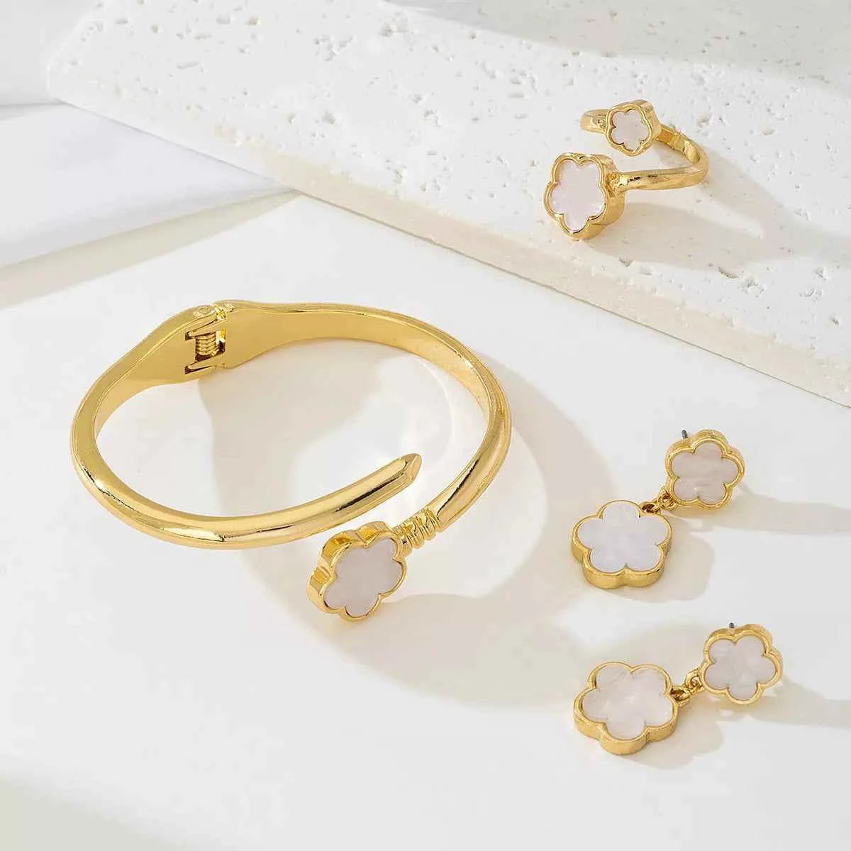 18K Gold-Plated Flower Jewelry Set