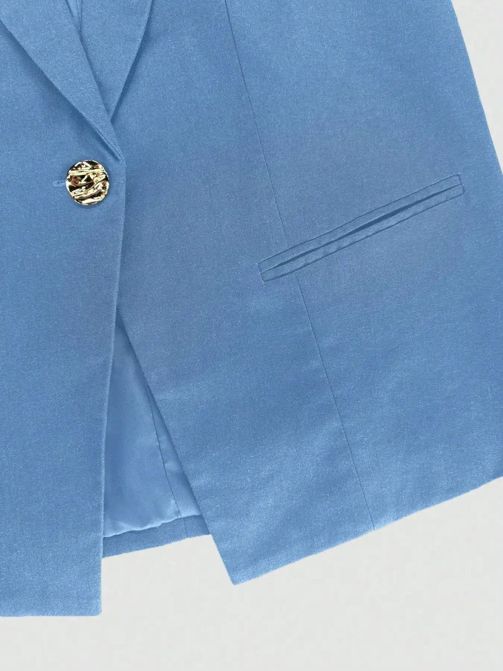 One Button Sleeveless Top and Pants Set.