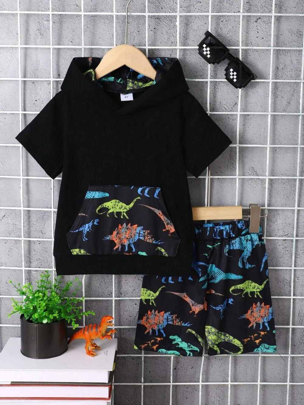 Children's Dinosaur Short Sleeve Hooded Top and Pants Set.