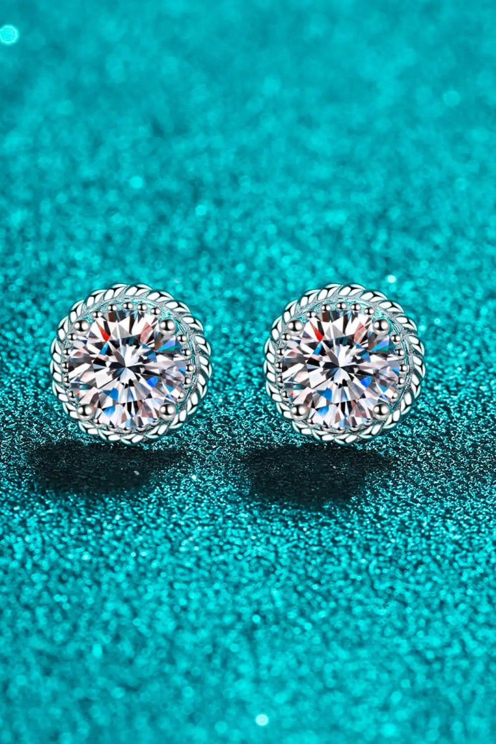 2 Carat Moissanite 925 Sterling Silver Stud Earrings.