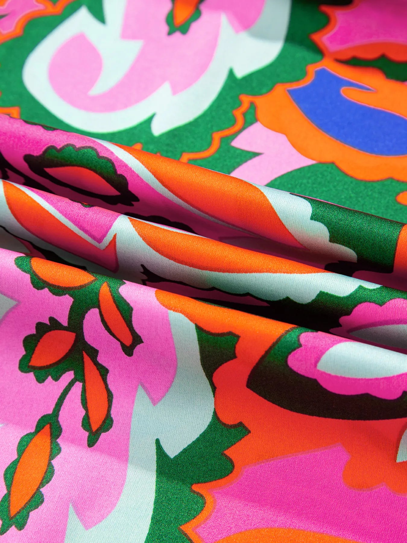 Tropical Print Short Sleeve Tie Neck Blouse.