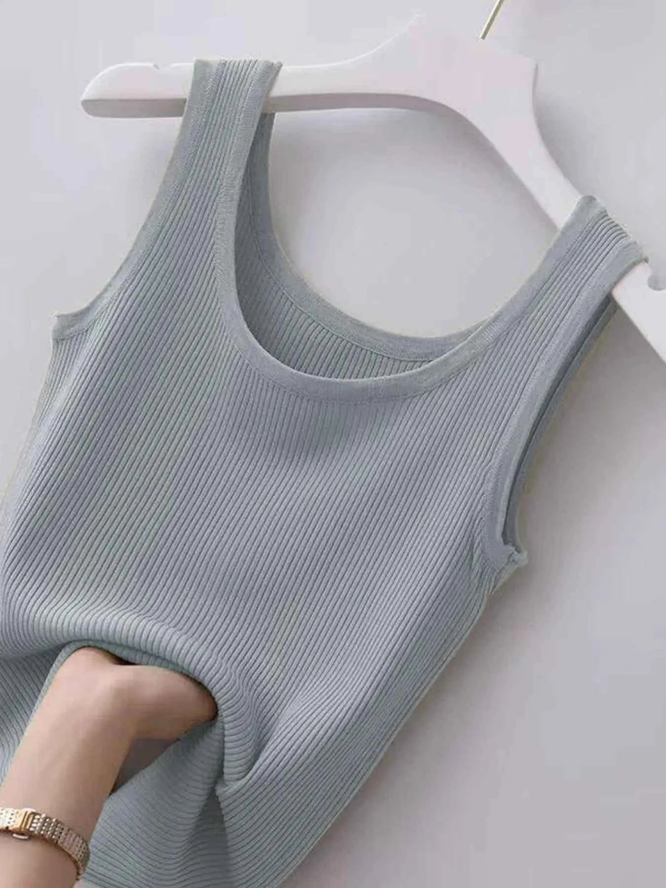 Plus Size Ribbed Knit Scoop Neck Tank Top.