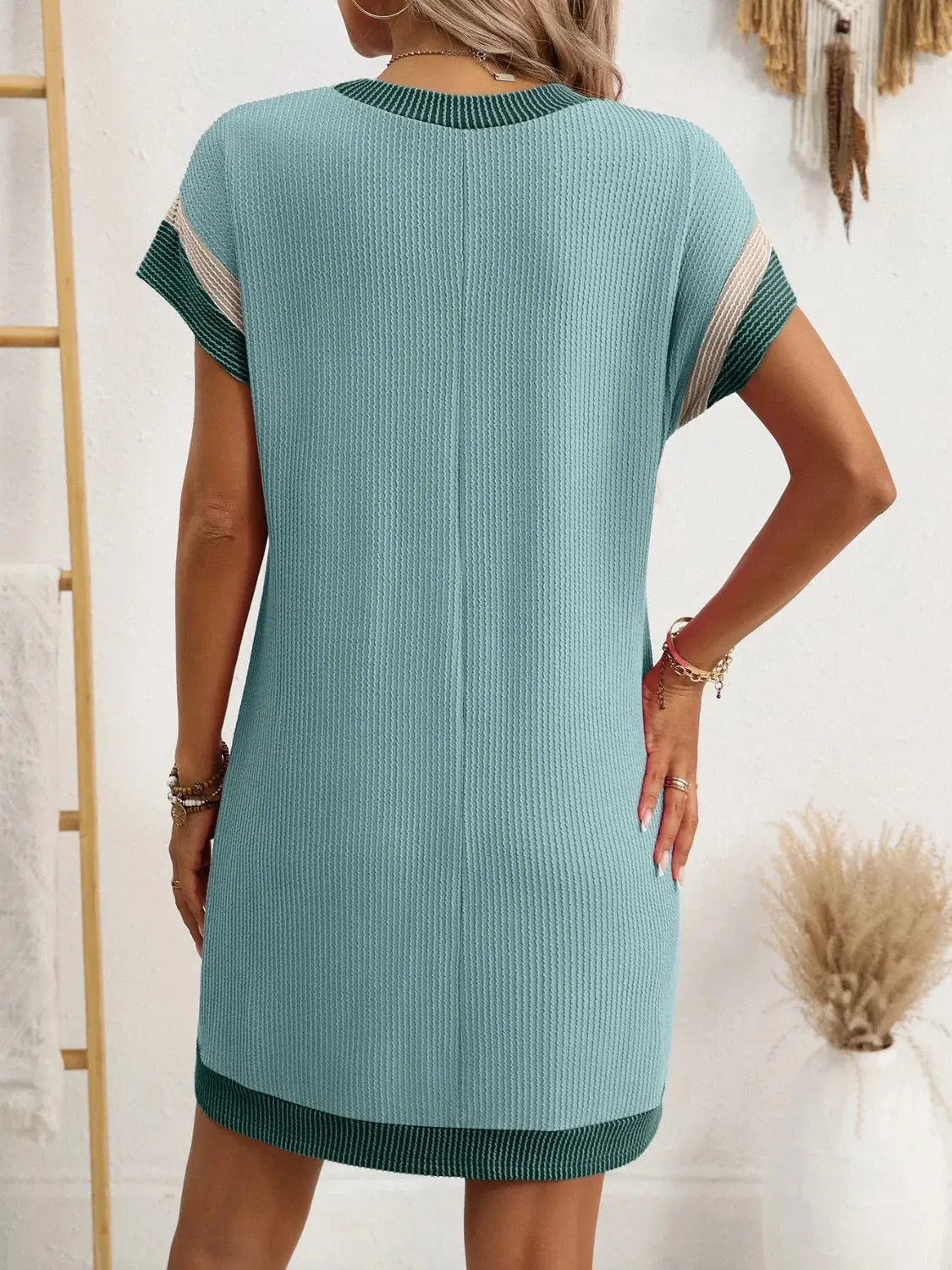 Round Neck Short Sleeve Mini Dress.