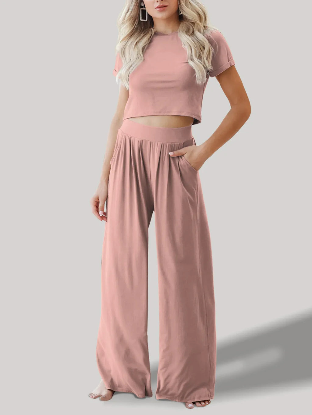 Round Neck Short Sleeve Top and Pants Set.