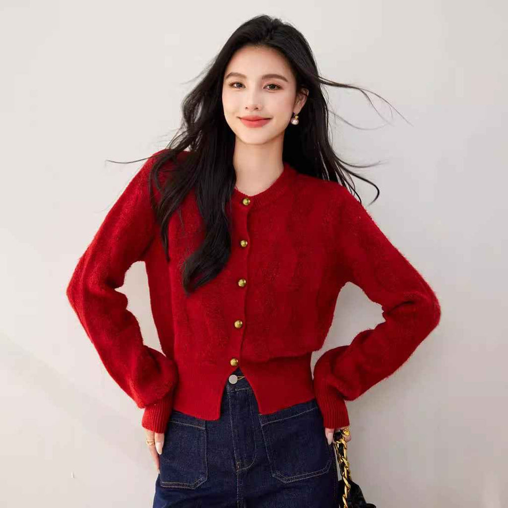 Advanced temperament red sweater female design retro loose long sleeved knitted sweater jacket
