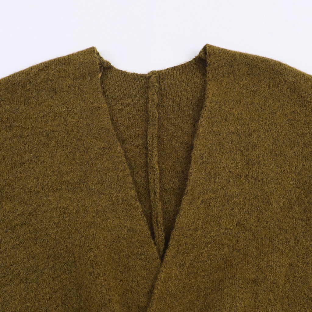 Women's pleated short sleeved knitted sweater