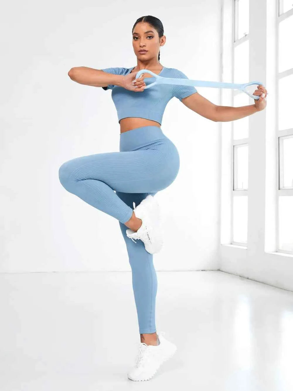 Top and Leggings Active Set
