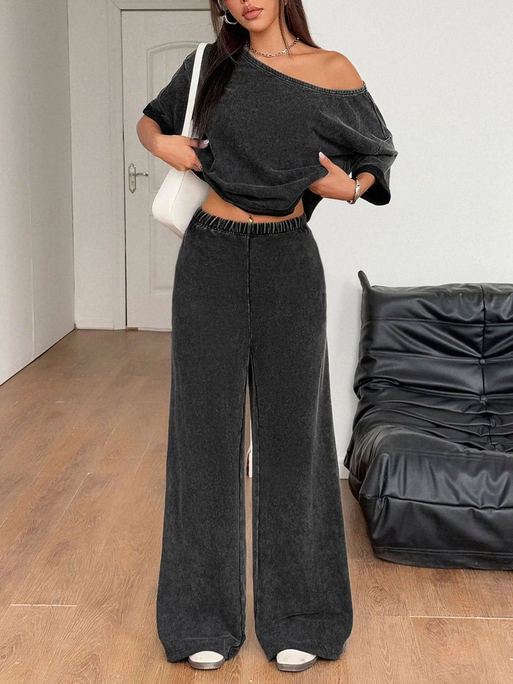 Washed Boat Neck T-Shirt and Pants Set.