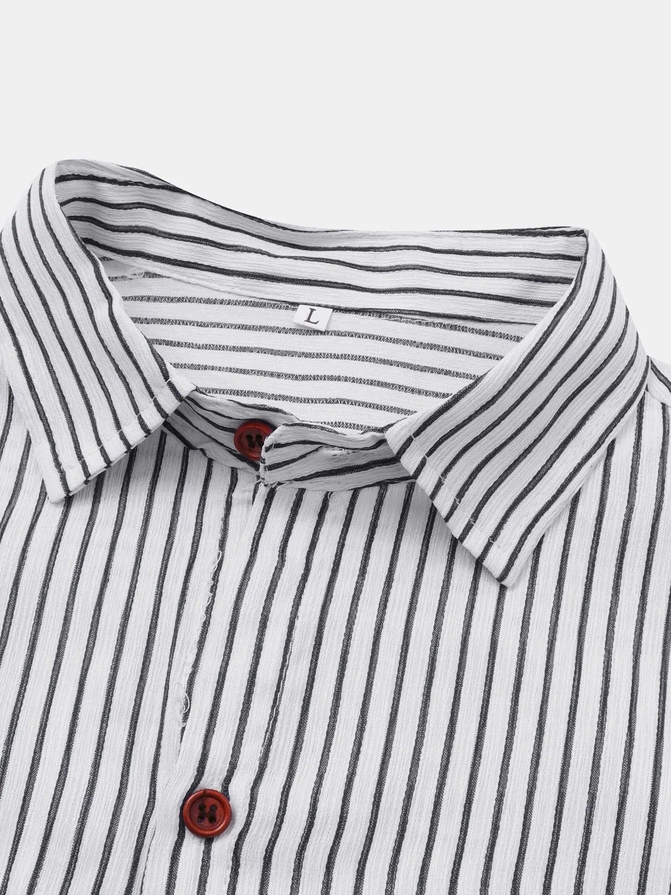 Men's Plus Size Striped Short Sleeve Button-Down Shirt.