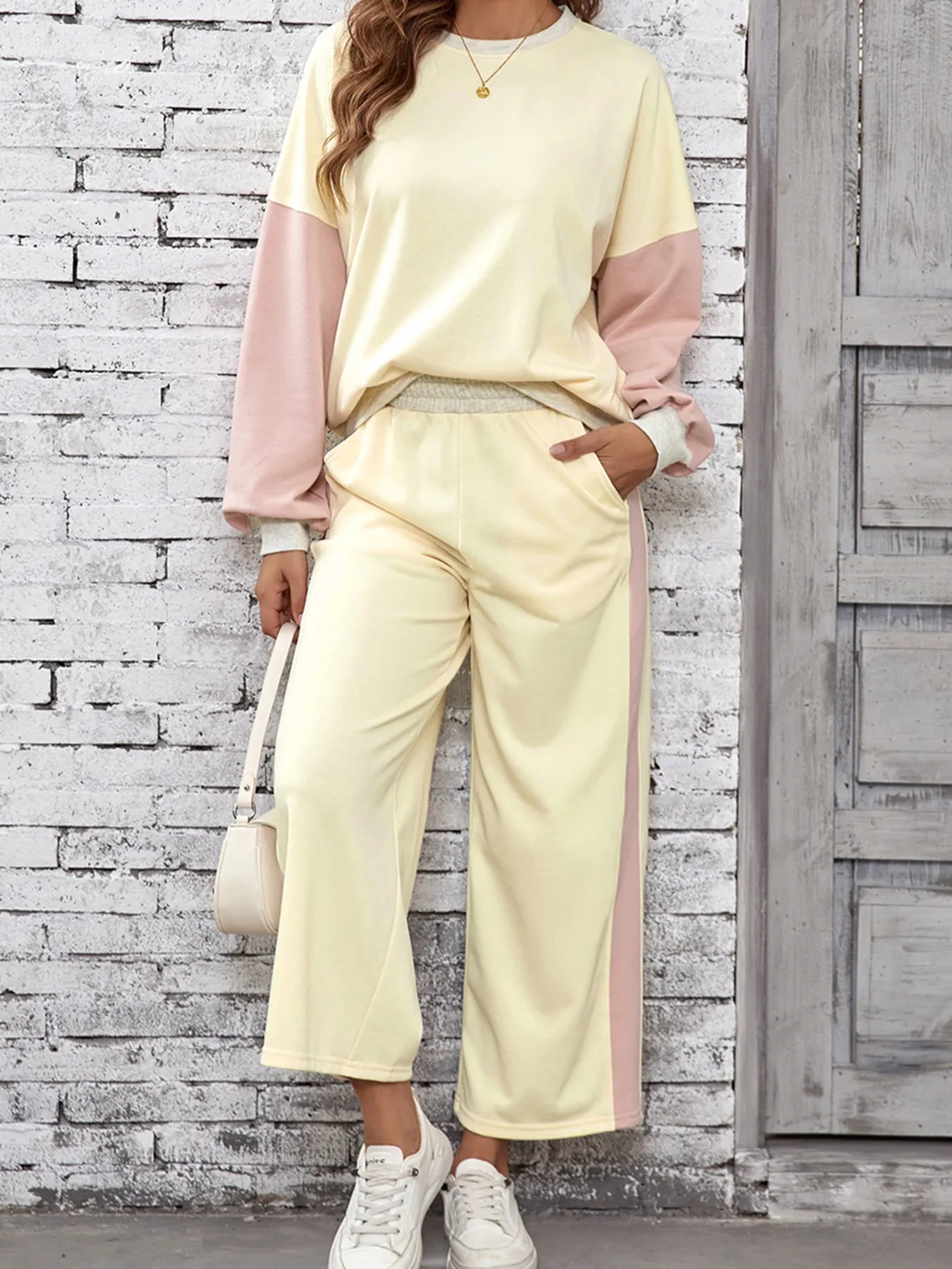 Color Block Round Neck Top and Pants Set.