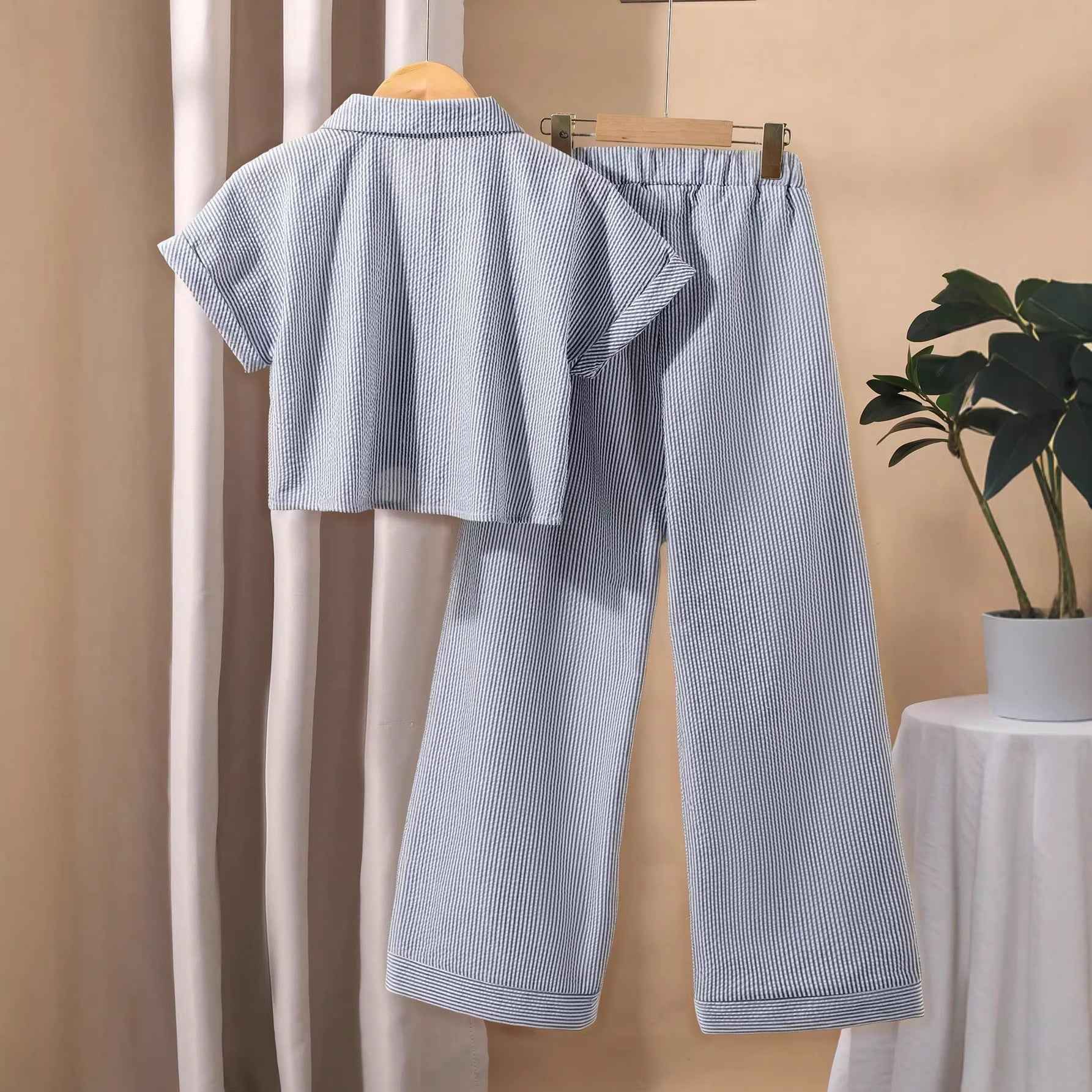 Short sleeved shirt, long pants, pants set