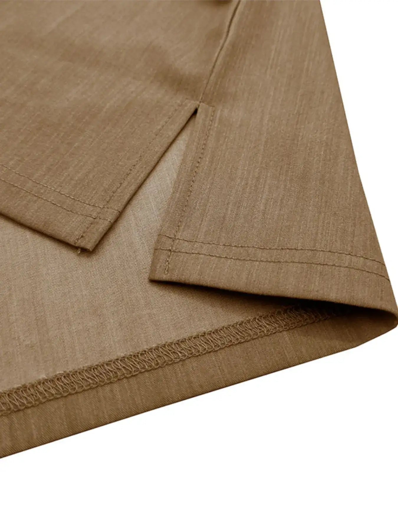 Men's Contrast Collar Pocket Polo Shirt.