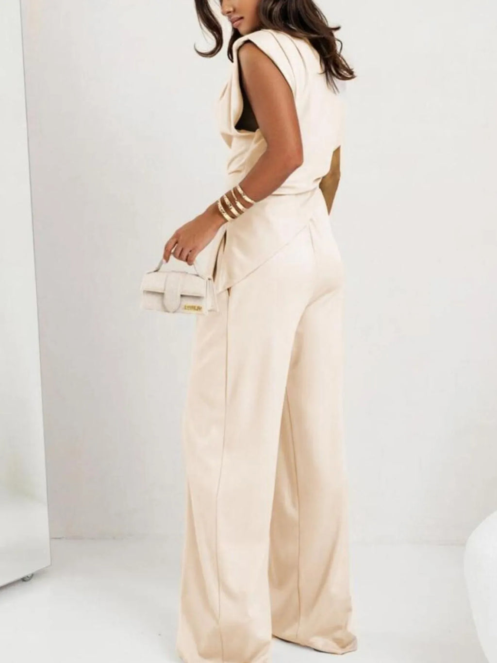 Ruched Sleeveless Top and Pants Set.