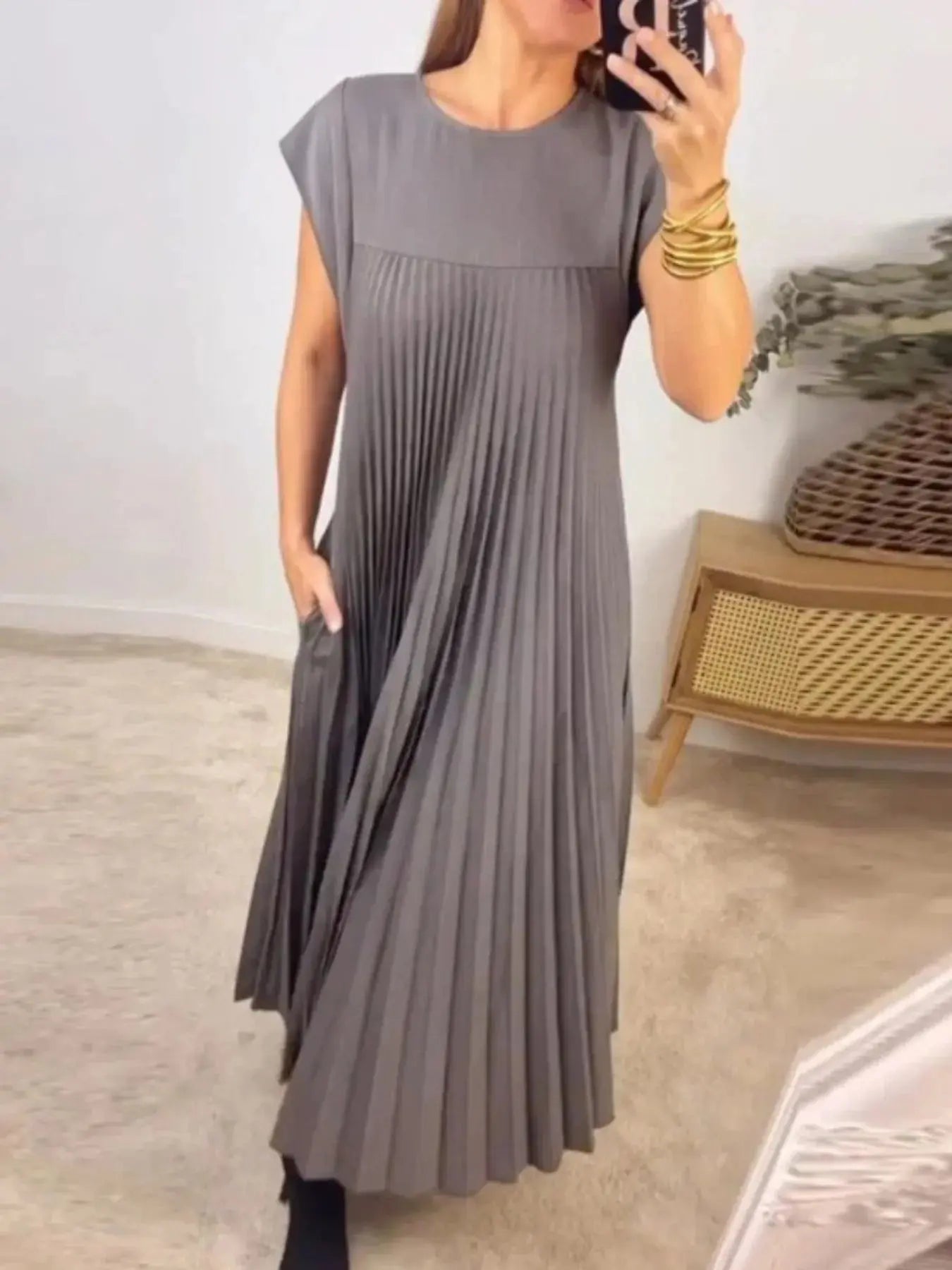 Full Size Pleated Round Neck Maxi Dress Plus Size.