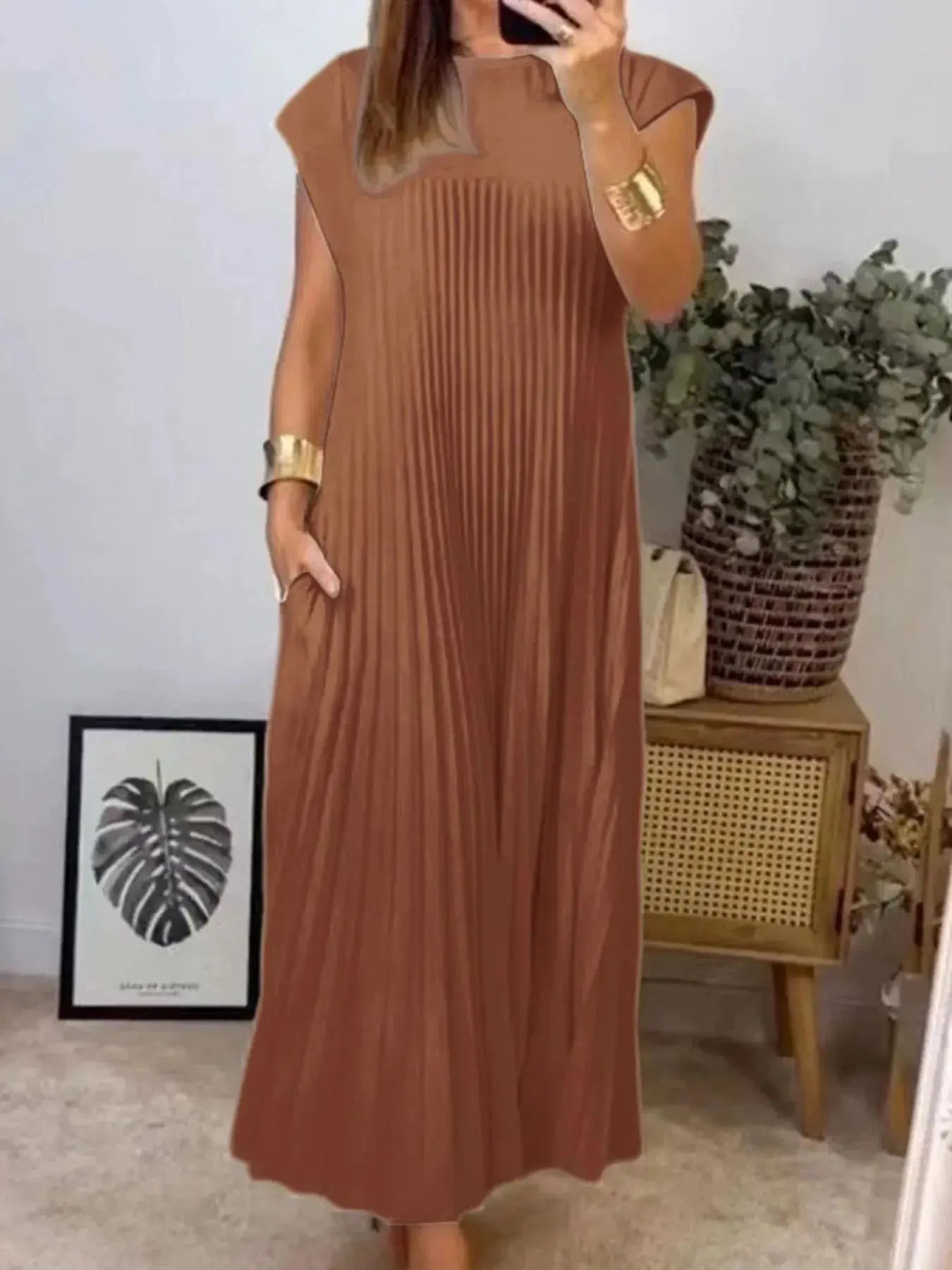 Full Size Pleated Round Neck Maxi Dress Plus Size.