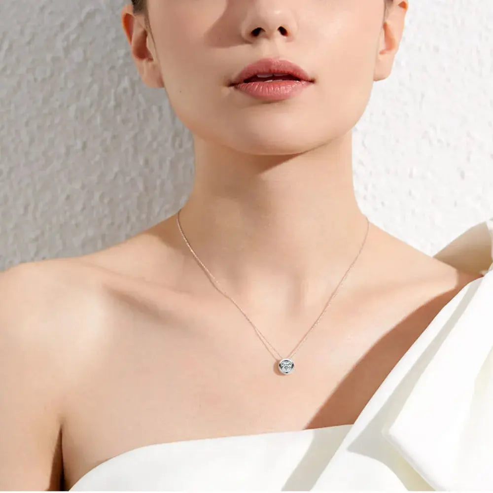 1 Carat Moissanite 925 Sterling Silver Necklace.