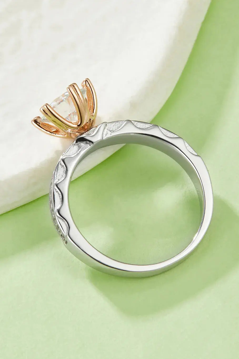 1 Carat Moissanite 925 Sterling Silver Ring.