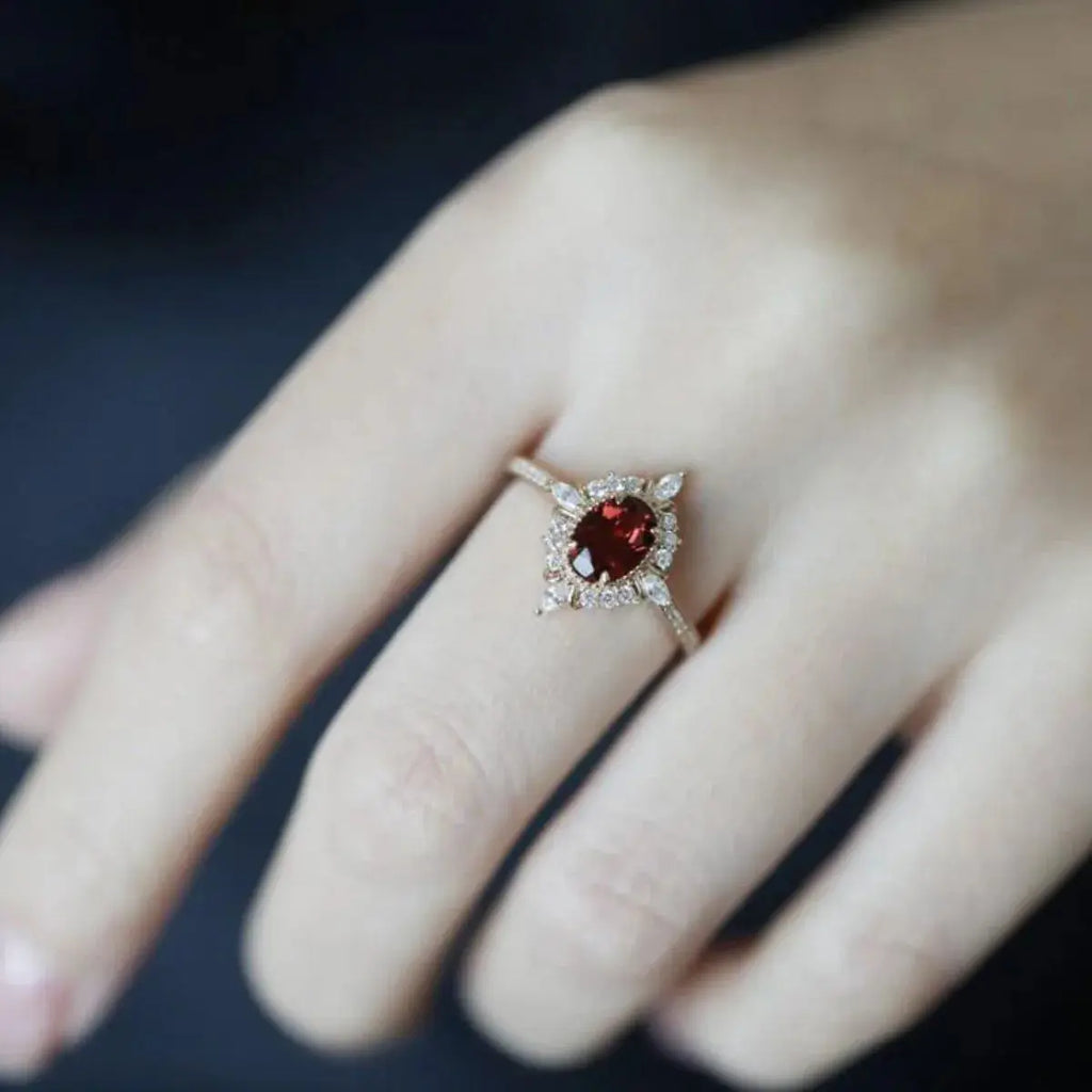 925 Sterling Silver Zircon Ring.