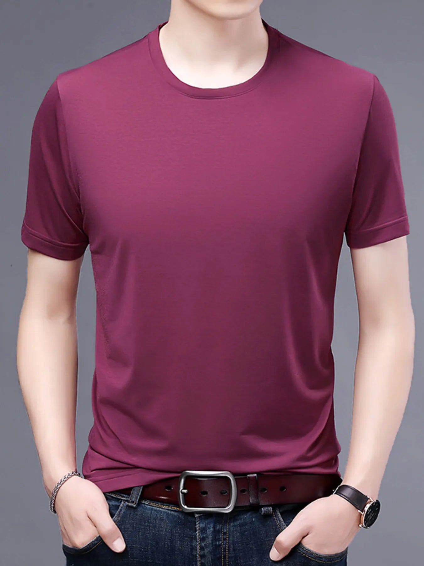Men's Plus Size Classic Crew Neck Basic T-Shirt.